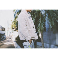 画像をギャラリービューアに読み込む, Strange Kiss Logo Boa JKT