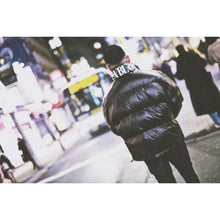 画像をギャラリービューアに読み込む, Bold Neck Logo Black JKT