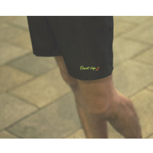 画像をギャラリービューアに読み込む, DOWBL/ ダブル/ Eccentric Kiss Logo Denim Shorts