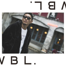 画像をギャラリービューアに読み込む, Black Gloss Kiss Logo JKT